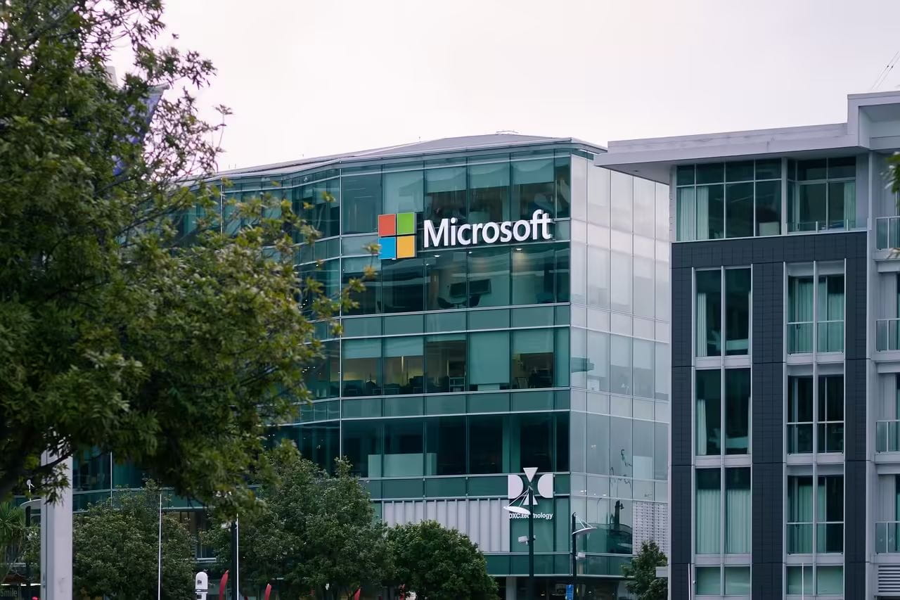 Microsoft Faces Major Service Outage Affecting Users Worldwide